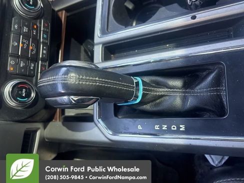 Used 2017 Ford F150 Lariat w/ Equipment Group 502A Luxury AWD/4WD image 12
