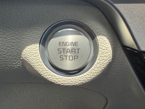 Certified 2024 Kia Telluride S FWD image 25