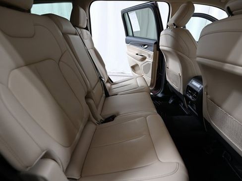 Used 2021 Jeep Grand Cherokee L Limited w/ MOPAR Finishing Package image 30