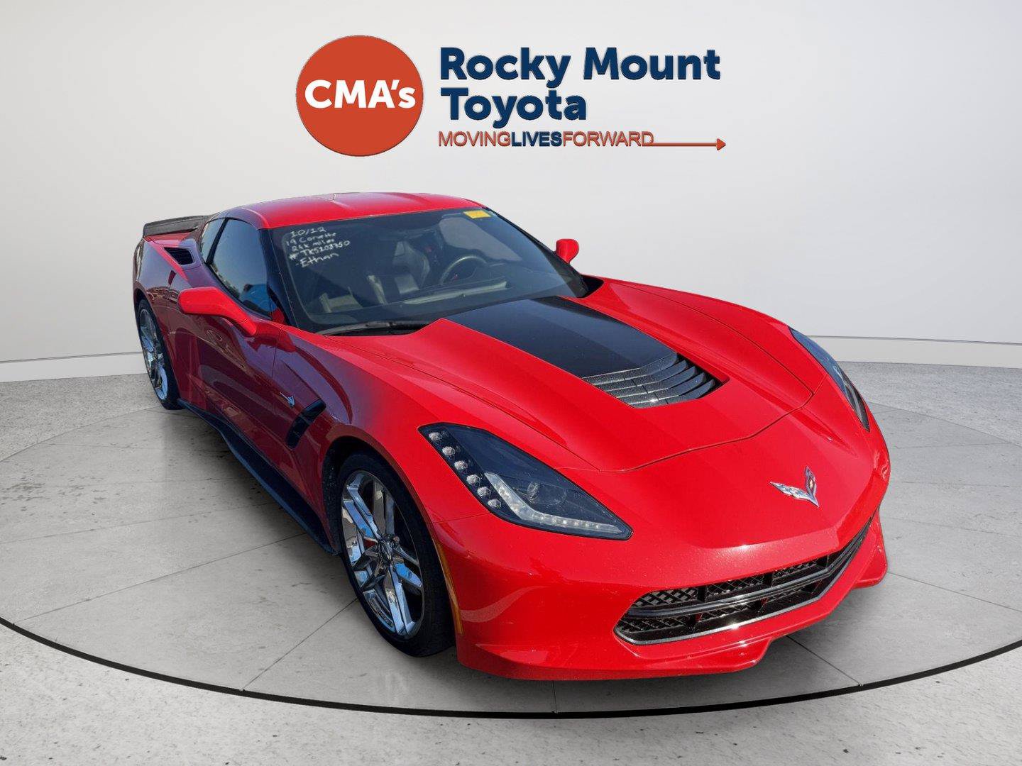 Used 2019 Chevrolet Corvette Stingray Coupe w/ 1LT RWD image 13