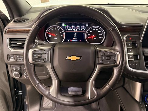 Used 2021 Chevrolet Tahoe Premier AWD/4WD image 19