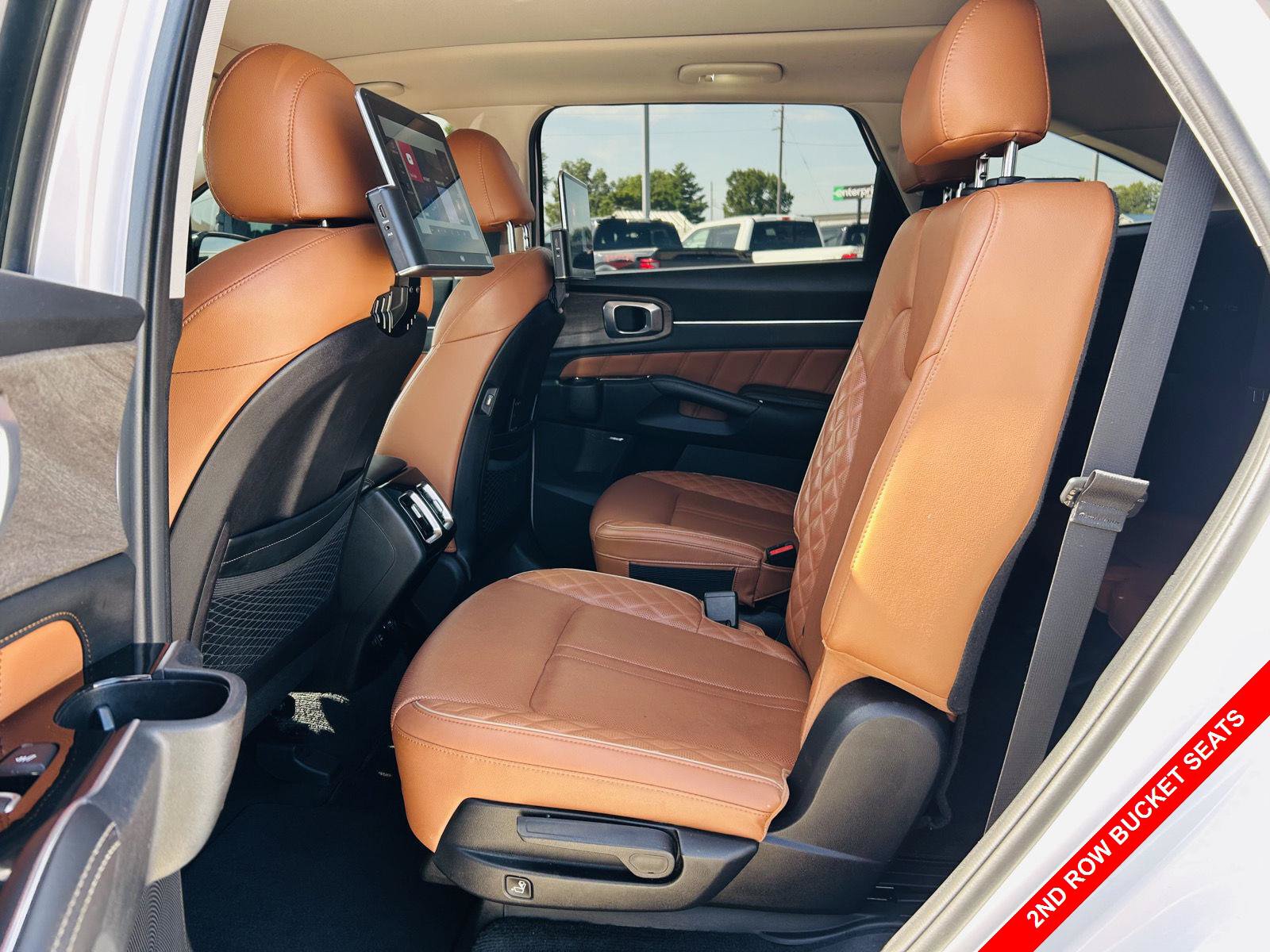 Used 2022 Kia Sorento SX Prestige w/ Rust Color Package AWD/4WD image 31