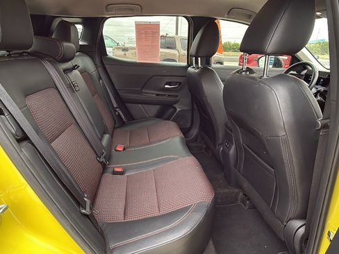 Used 2025 Nissan Kicks SR FWD image 26