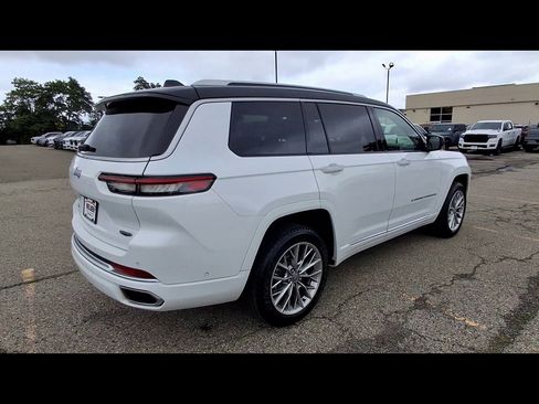 Certified 2023 Jeep Grand Cherokee L Summit AWD/4WD image 8