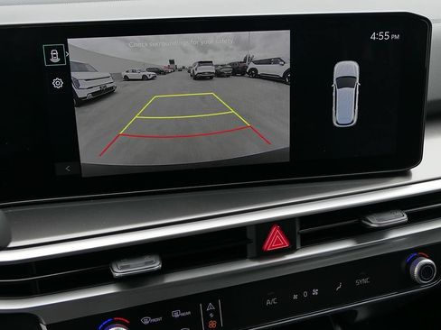 New 2026 Kia Sorento S FWD image 44