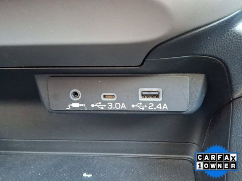 Used 2024 Subaru Crosstrek 2.0i Premium image 37