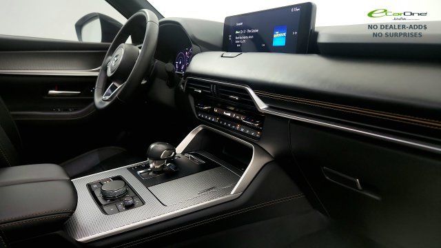 Used 2025 MAZDA CX-70 Plug-In Hybrid w/ Premium Plus AWD/4WD image 36