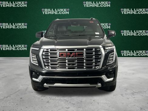 Used 2025 GMC Yukon Denali image 9