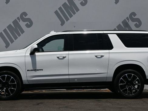 Used 2021 Chevrolet Suburban RST RWD image 5