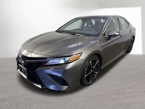 Used 2019 Toyota Camry XSE FWD image 25