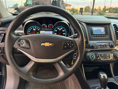 Used 2015 Chevrolet Impala LS FWD image 19