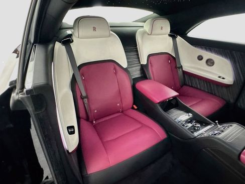 Used 2024 Rolls-Royce Spectre w/ Spectre Launch Package AWD/4WD image 29