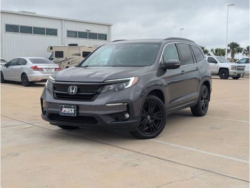 Used 2021 Honda Pilot Special Edition image 1