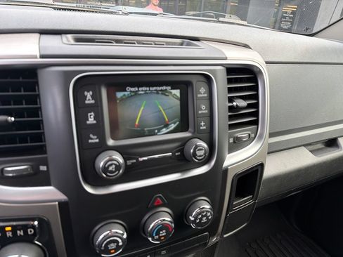 Certified 2019 RAM 1500 Classic SLT AWD/4WD image 18