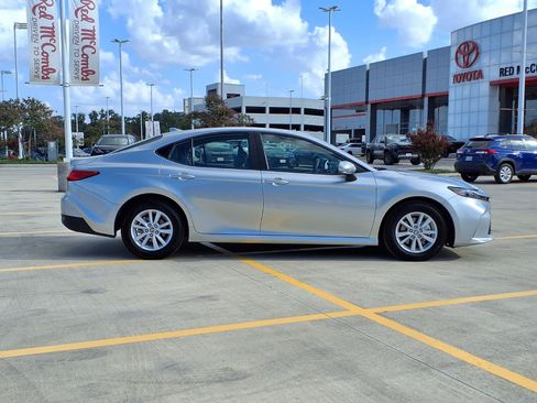 Certified 2026 Toyota Camry LE FWD image 4