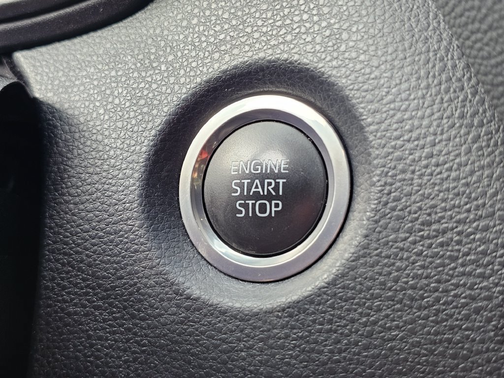 Used 2023 Toyota Corolla SE FWD image 21