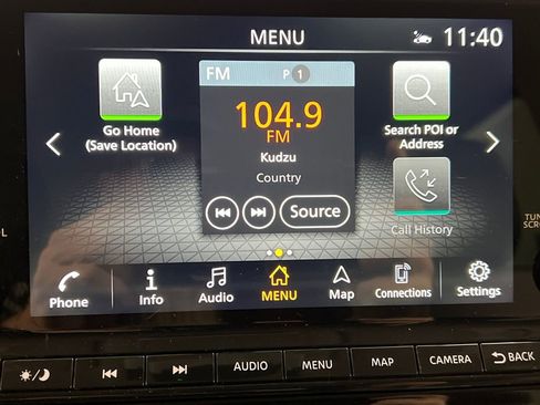 Used 2025 Nissan Pathfinder SL FWD image 52