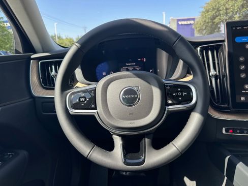New 2026 Volvo XC60 B5 Core image 14