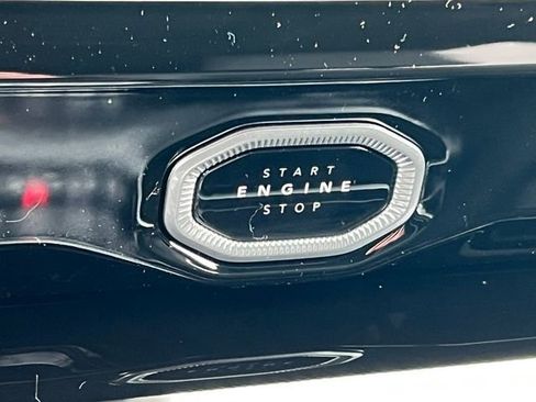 New 2026 Jeep Grand Cherokee Altitude AWD/4WD image 27