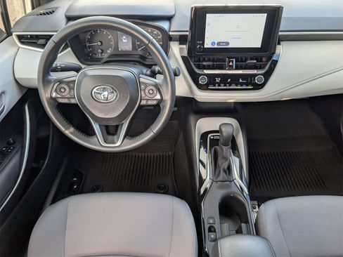Used 2024 Toyota Corolla SE image 6