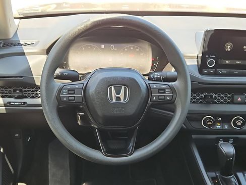 Used 2025 Honda Accord LX image 23