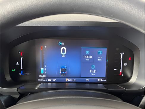 Used 2026 Ford Maverick XL AWD/4WD image 18