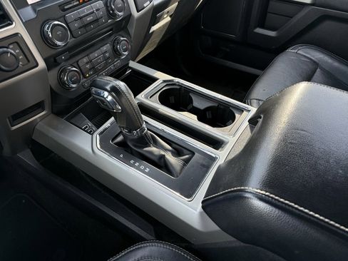 Certified 2018 Ford F150 Lariat image 20