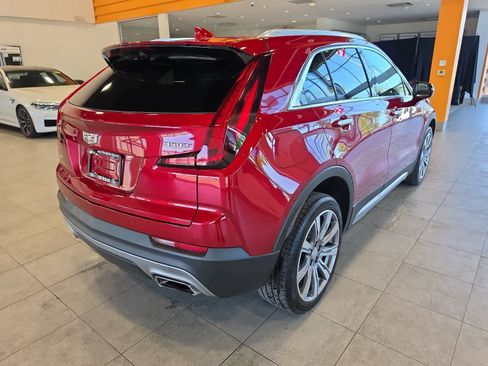 Used 2023 Cadillac XT4 Premium Luxury w/ Sun And Sound Package AWD/4WD image 8