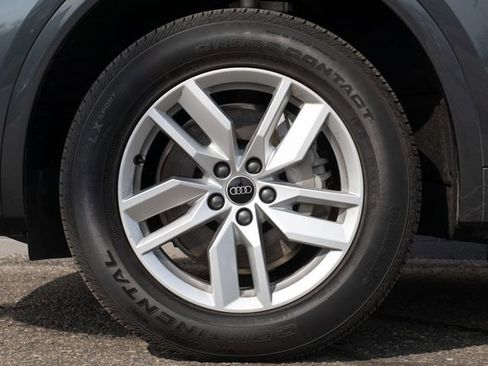 Used 2023 Audi Q5 2.0T Premium w/ Convenience Package image 12