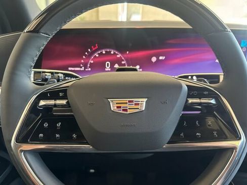 New 2026 Cadillac Escalade ESV Sport w/ Touring Package AWD/4WD image 23