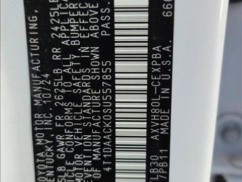 Used 2025 Toyota Camry XSE w/ Premium Package FWD image 21