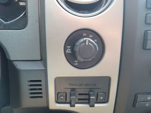 Used 2012 Ford F150 XLT w/ XLT Chrome Pkg image 33