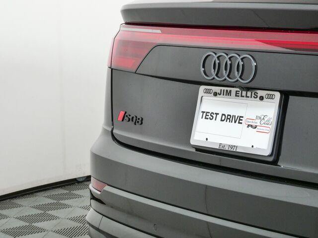 New 2026 Audi SQ8 Premium Plus AWD/4WD image 39