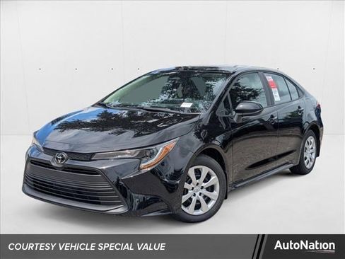 New 2025 Toyota Corolla LE FWD image 1