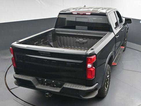 Used 2025 Chevrolet Silverado 1500 ZR2 w/ Technology Package AWD/4WD image 39