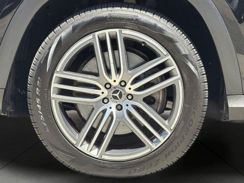 Used 2026 Mercedes-Benz GLS 450 4MATIC image 26