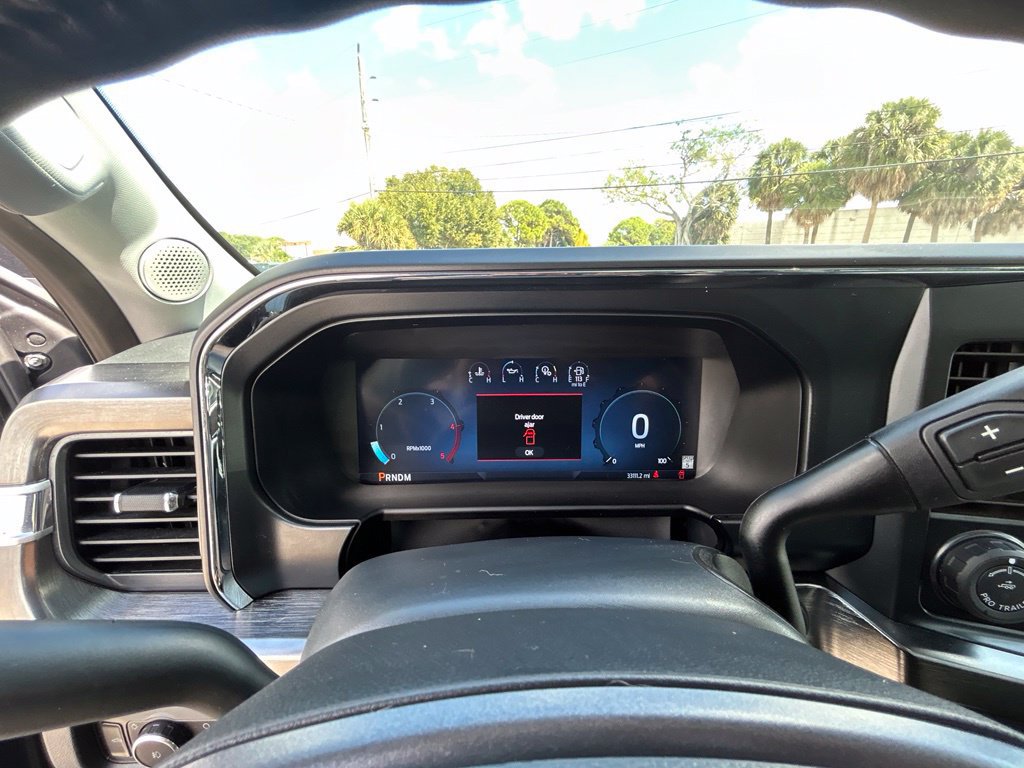 Used 2023 Ford F350 Lariat w/ Lariat Ultimate Package AWD/4WD image 43