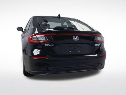 Used 2022 Honda Civic EX-L image 10