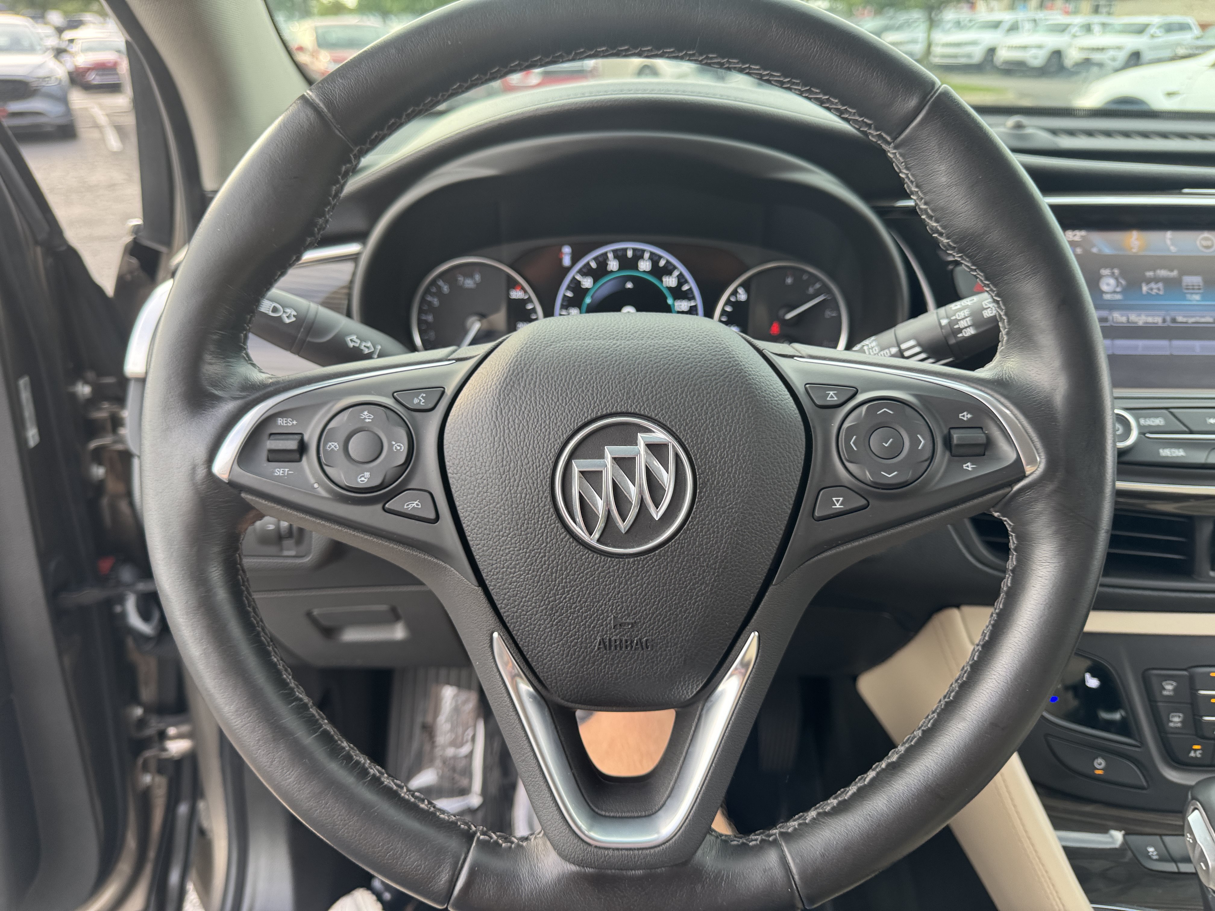 Used 2019 Buick Envision Premium AWD/4WD image 23