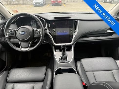 Certified 2025 Subaru Outback Limited AWD/4WD image 10