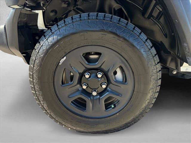 Used 2021 Jeep Wrangler Sport AWD/4WD image 26
