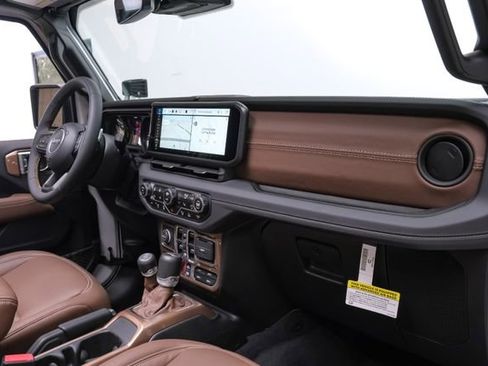 Used 2024 Jeep Wrangler Unlimited Rubicon 392 image 50