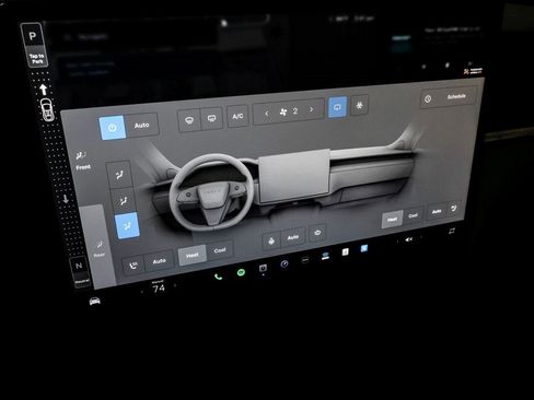 Used 2023 Tesla Model X image 36