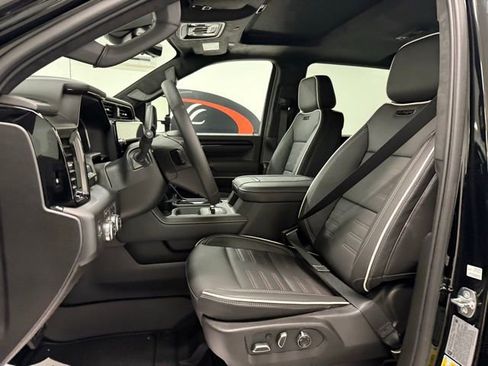 New 2026 GMC Sierra 2500 AT4X image 8