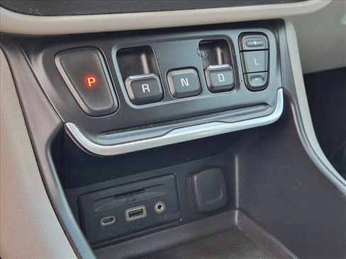 Used 2019 GMC Terrain SLT FWD image 11