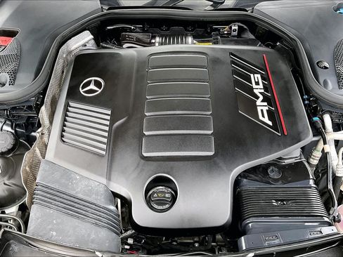 Used 2022 Mercedes-Benz AMG GT 43 image 33