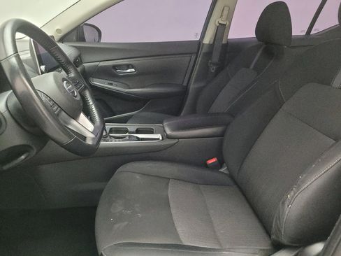 Used 2022 Nissan Sentra SV FWD image 17