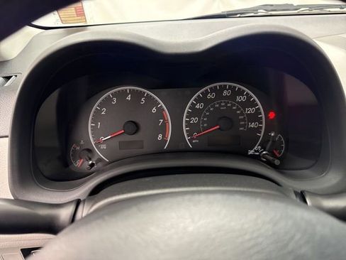 Used 2013 Toyota Corolla LE FWD image 14
