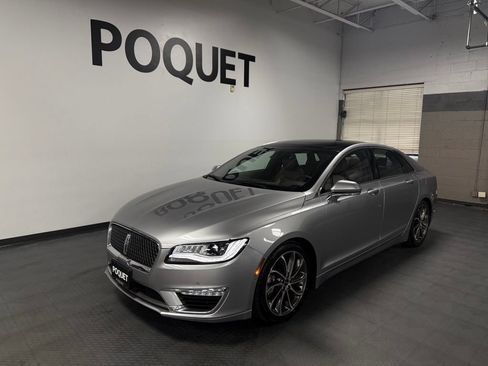 Used 2020 Lincoln MKZ Reserve w/ Elements Package AWD/4WD image 2