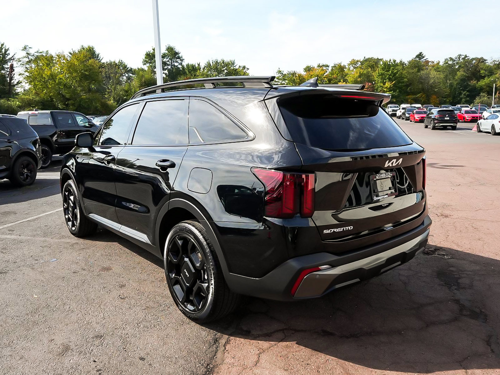 Used 2024 Kia Sorento X-Line EX AWD/4WD image 4